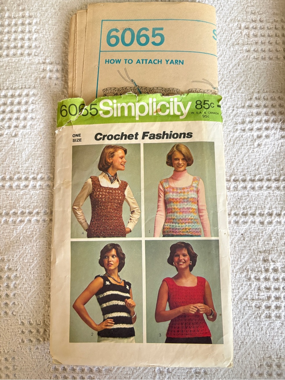 Vintage Simplicity Pattern 6065 for Misses’ Crochet Pullover Tops